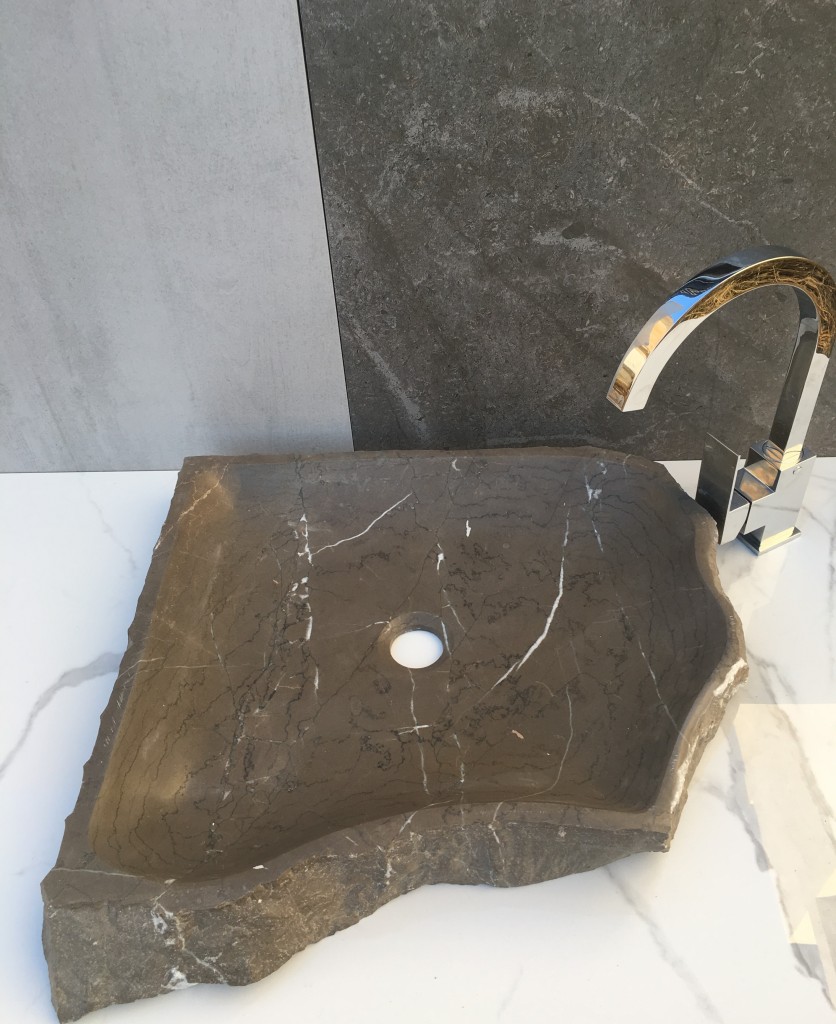 lavabo de piedra natural modelo rústico